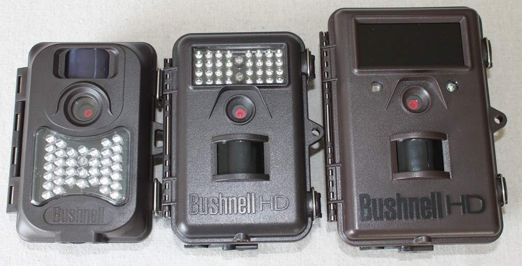 Bushnell Trophy Cam 2012 et X8
